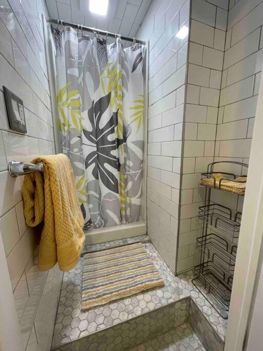 Modern Rental Brooklyn'S Hidden Gem Nueva York Exterior foto